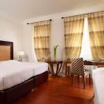 Deco Hotel