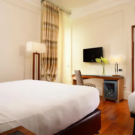 Deco Hotel