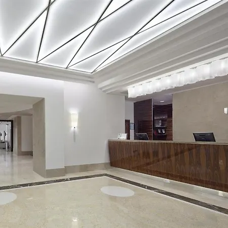 Deco Hotel