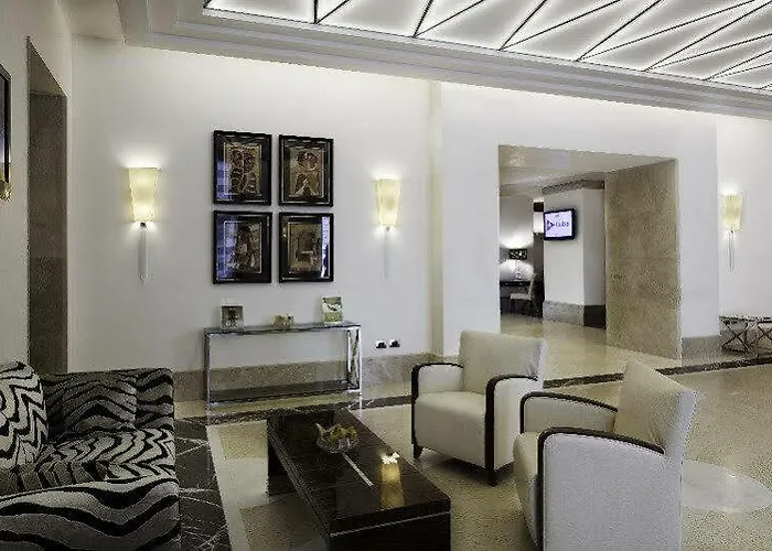Deco فندق