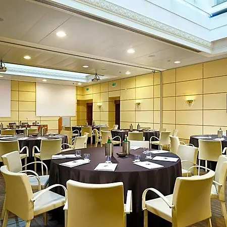 Hotel Unahotels Decò 4*