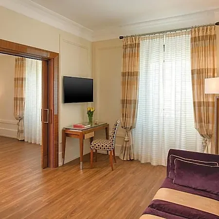 Hotel Unahotels Decò Roma