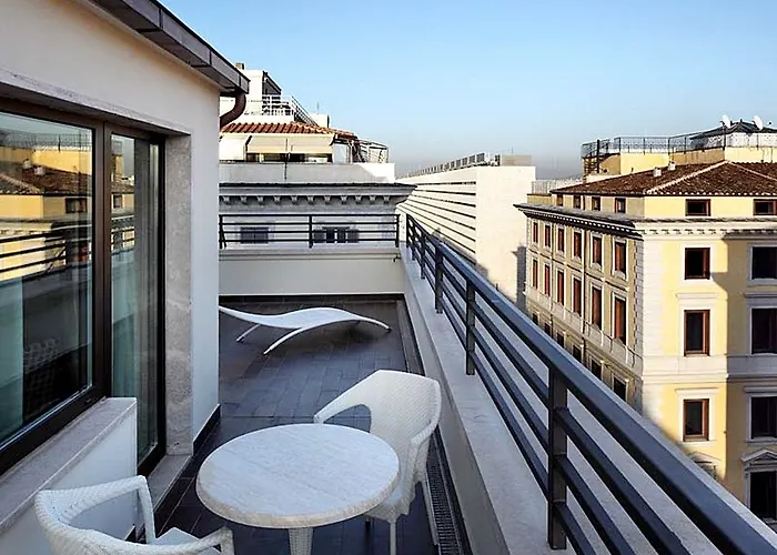 Decò Hotel