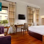 Deco 4* Rome