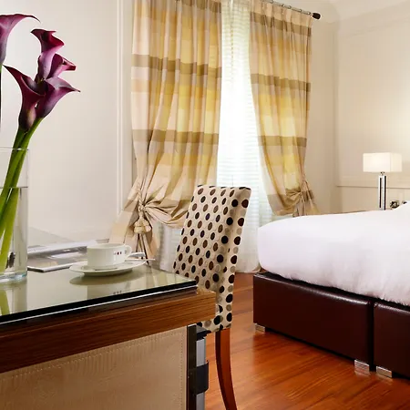 Ξενοδοχείο Deco 4*